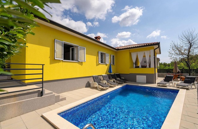 Impresionante casa en Labin con WiFi