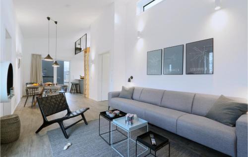 Stunning Home In Lembruchdümmer See