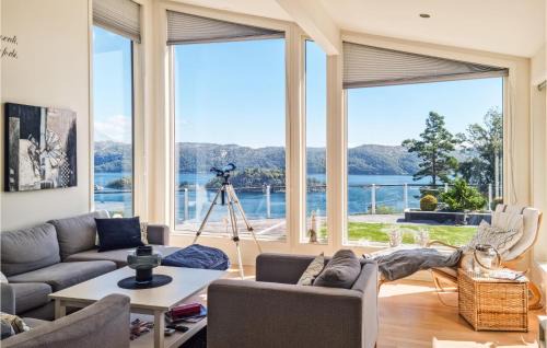 Stunning Home In Lyngdal