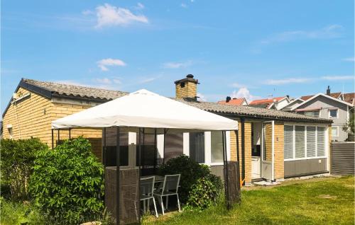 Stunning Home In Mönsterås With Wifi