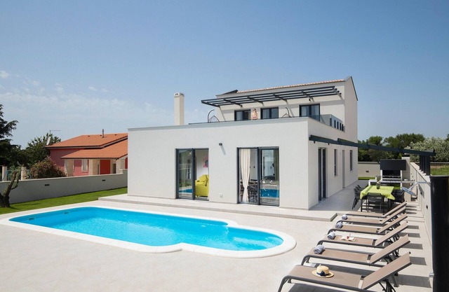 Impresionante casa en Pula