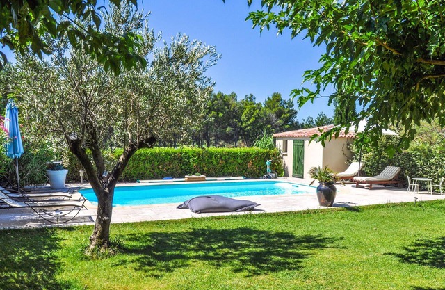 Preciosa casa en Vedène con WiFi