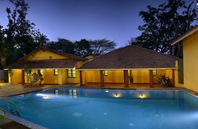 Impresionante villa portuguesa con piscina en el norte de Goa