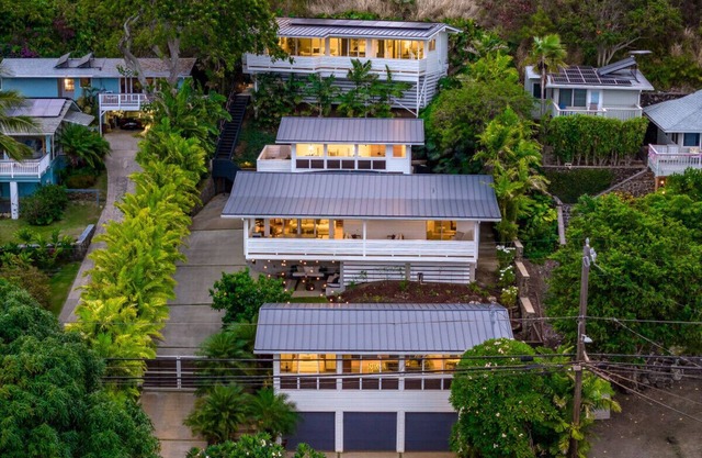 Stunning Kaikea 4Br/4Ba Estate: Luxurious and Private - 5 min from Lanikai Beach