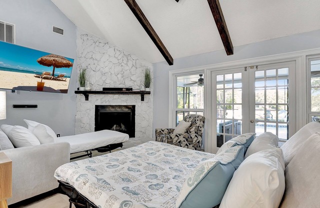 Stunning Lake House w/ Heated Pool + Ping Pong!