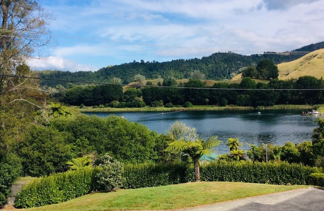 Impresionante apartamento grande con vistas al lago Okareka