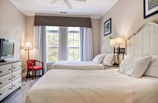 Stunning Litchfield 2BR Condo at Seaside Inn