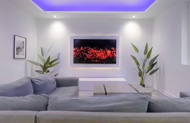 Stunning Luxury Apartment Near Motherwell