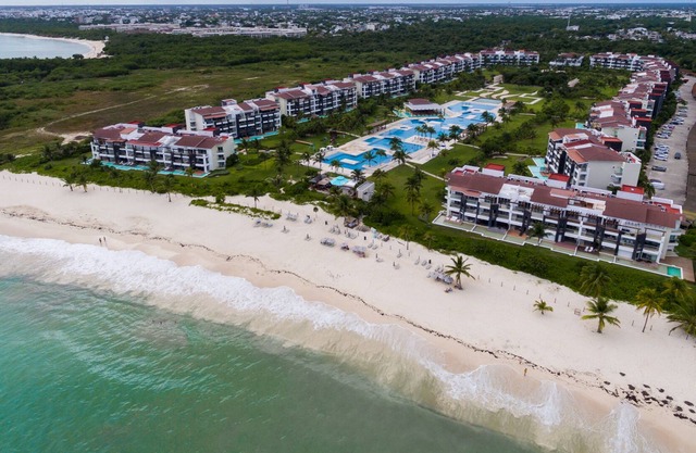 Stunning Ocean Front By Condo Boutique