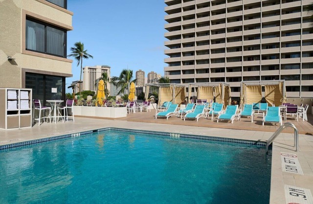 Stunning Ocean View Room | Outdoor Pool Access | Holiday Inn Express