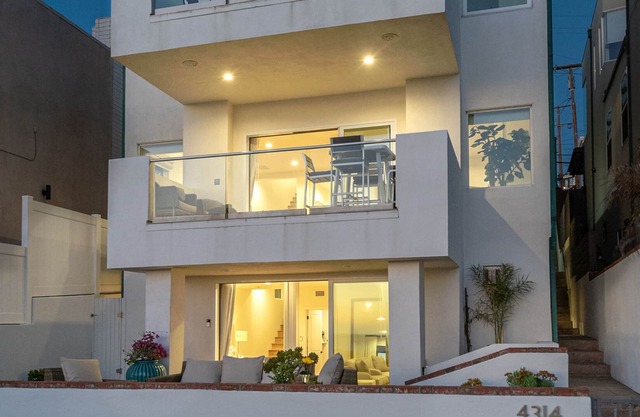 Stunning Oceanfront Beach Home