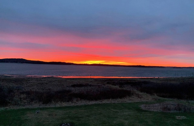 Stunning oceanfront home with sweeping views of the water! 3 bedrooms with views