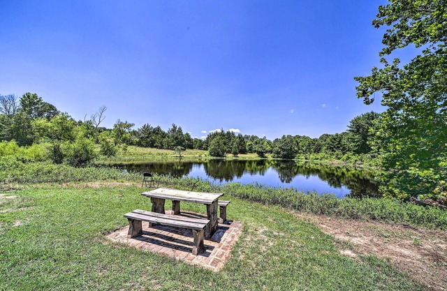 Stunning Oklahoma Home ~ 3 Mi to Spiro Mounds