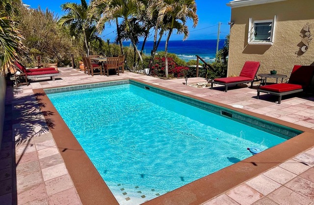 Stunning Paradise Overlook - Incredible Views from Every Room