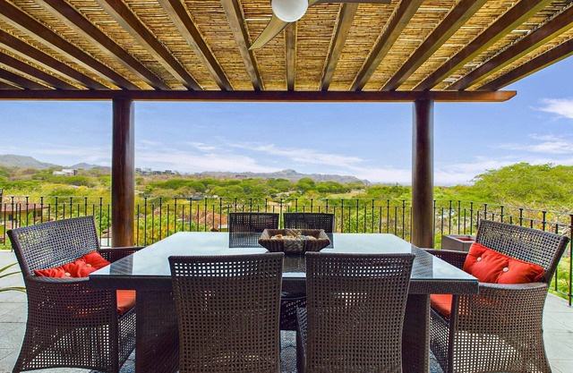 Stunning Penthouse with Panoramic View - At Reserva Conchal