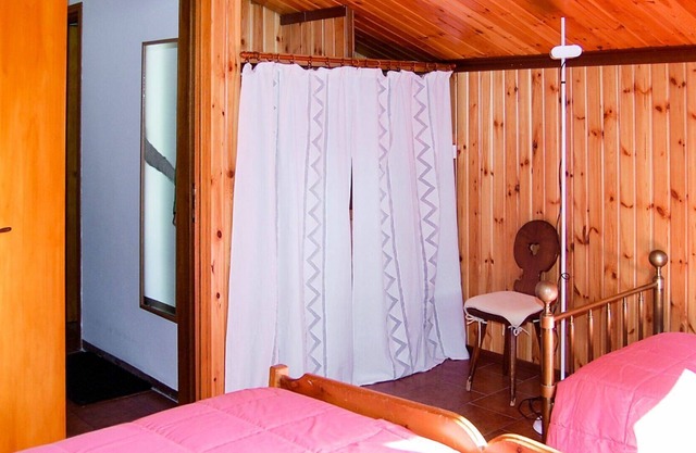 Casa de vacaciones privada con WIFI, TV, patio, mascotas permitida, vista panorámica, aparcamiento
