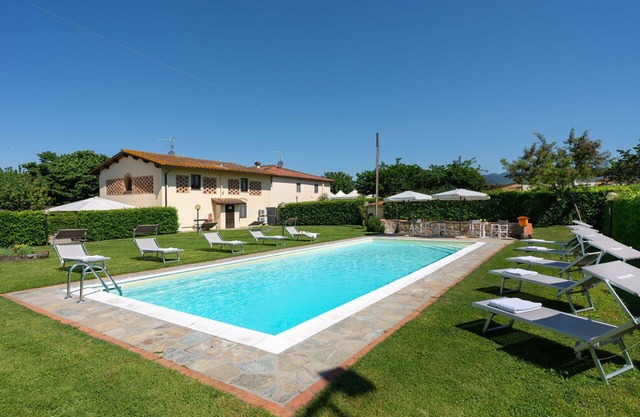 Casa de vacaciones privada con piscina privada, WIFI, A/C, TV, vista panorámica, aparcamiento