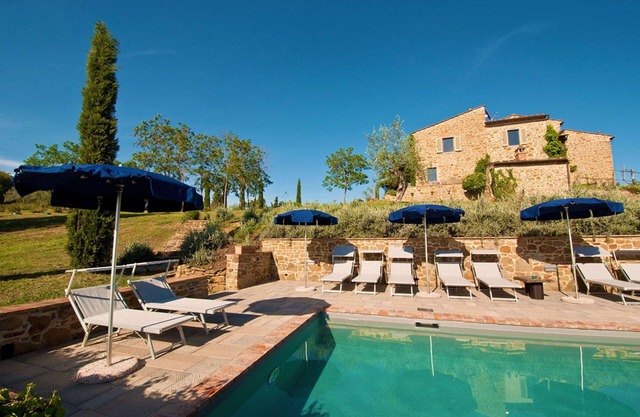 Casa de vacaciones privada con WIFI, piscina privada, A/C, TV, mascotas permitida, cerca de Arezzo