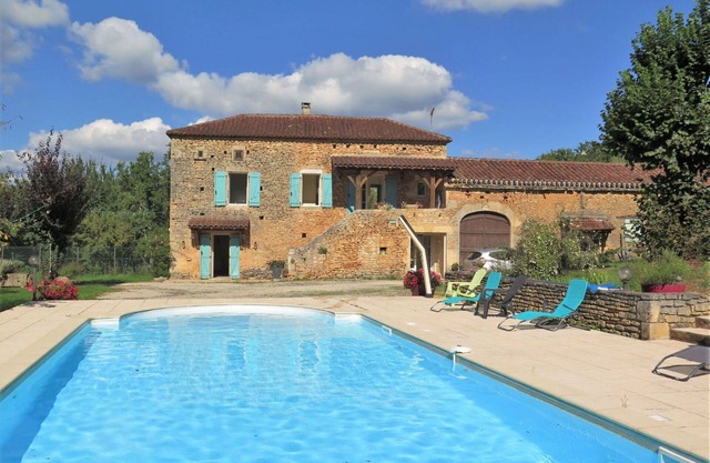 Maravillosa casa de vacaciones privada con WIFI, piscina privada, TV, terraza y aparcamiento