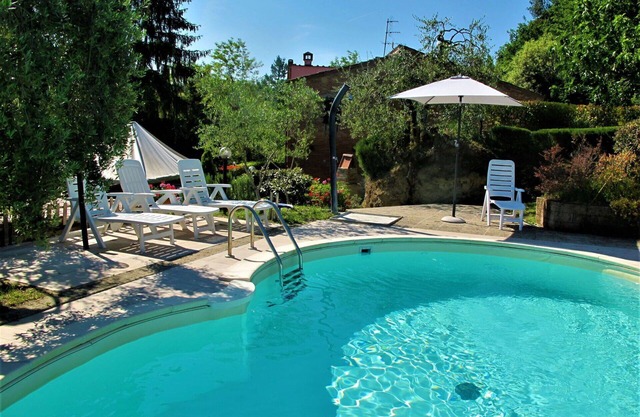 Estupenda casa de vacaciones privada con piscina privada, WIFI, TV, patio y aparcamiento