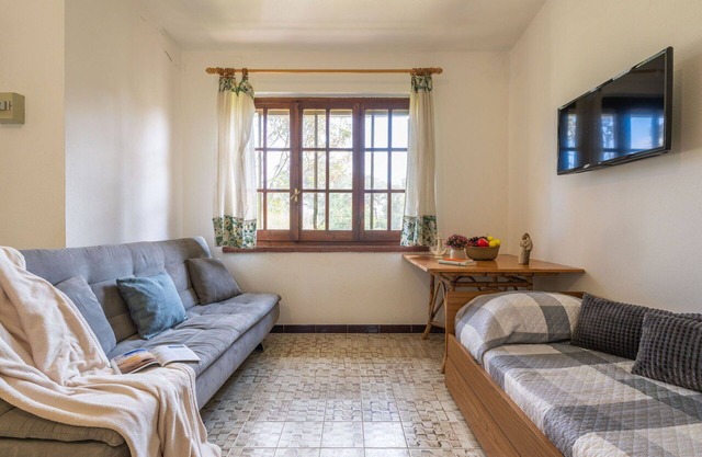 Preciosa casa de vacaciones privada con A/C, WIFI, TV, patio, vista panorámica, aparcamiento
