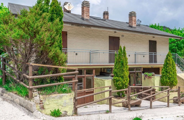 Maravillosa casa de vacaciones privada con WIFI, TV, balcón, vista panorámica, aparcamiento
