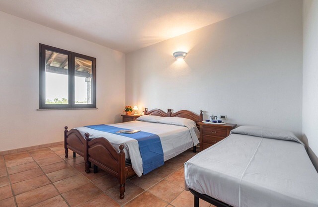 Preciosa casa de vacaciones privada para 8 personas con TV, terraza y aparcamiento