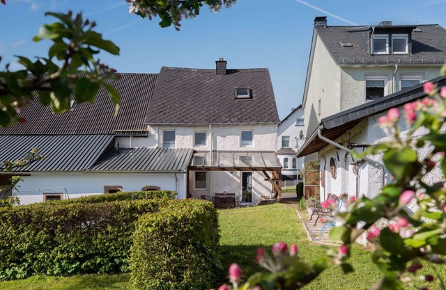 Maravillosa casa de vacaciones privada para 7 personas con WIFI, TV, patio y aparcamiento