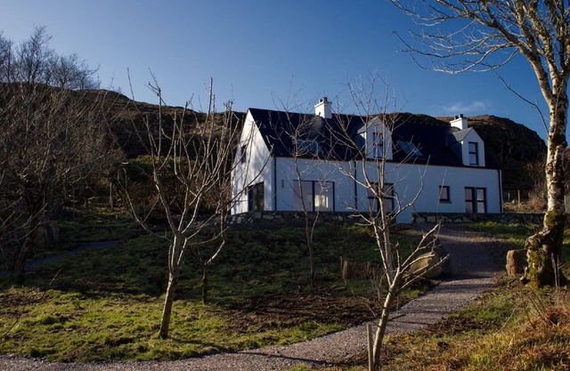 Maravillosa casa de vacaciones privada con WIFI, TV, patio, vista panorámica y aparcamiento