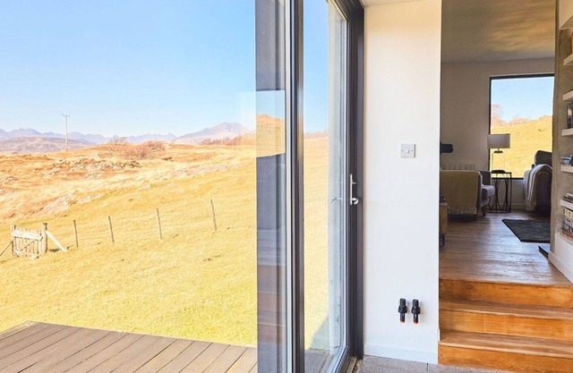 Maravillosa casa de vacaciones privada con TV, terraza, vista panorámica y aparcamiento