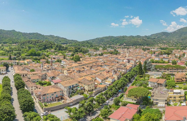 Maravillosa casa de vacaciones privada para 4 personas con TV y patio