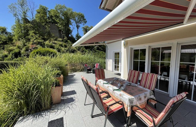 Preciosa casa de vacaciones privada para 8 personas con WIFI, TV, patio y aparcamiento