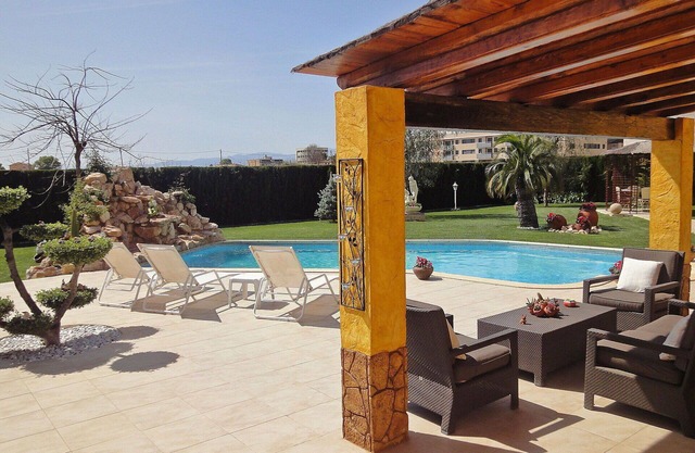 Casa de vacaciones privada con A/C, WIFI, piscina privada, jacuzzi, TV, patio