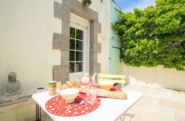 Preciosa casa de vacaciones privada con TV, terraza, mascotas permitida y aparcamiento