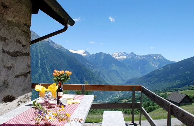Casa de vacaciones privada con TV, terraza, mascotas permitida, vista panorámica, aparcamiento