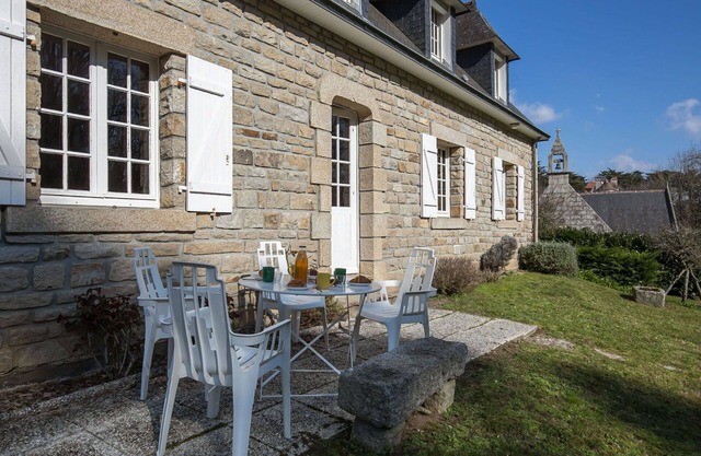 Preciosa casa de vacaciones privada para 7 personas con WIFI, TV, terraza y aparcamiento