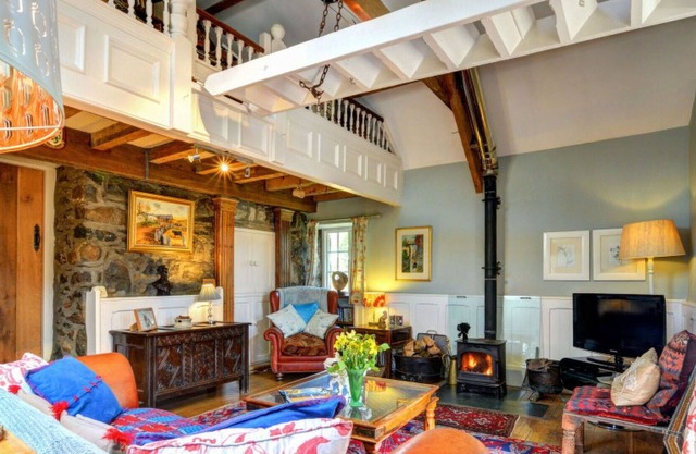 Casa de vacaciones privada con WIFI, TV, patio, mascotas permitida, vista panorámica, aparcamiento