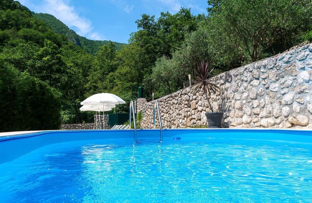 Estupenda casa de vacaciones privada con A/C, piscina, WIFI, TV, terraza y aparcamiento