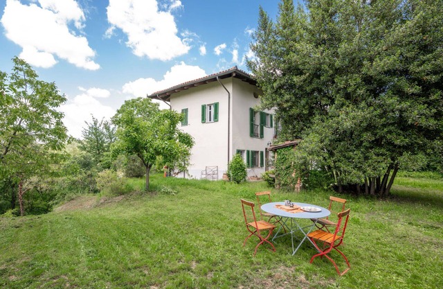 Maravillosa casa de vacaciones privada para 7 personas con TV, balcón y aparcamiento