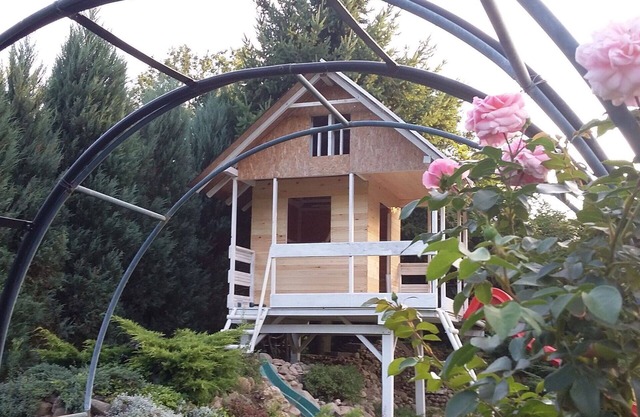 Stunning private villa for 12 people with TV, terrace and parking