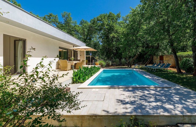 Estupenda casa de vacaciones privada con A/C, piscina privada, WIFI, TV, terraza, aparcamiento