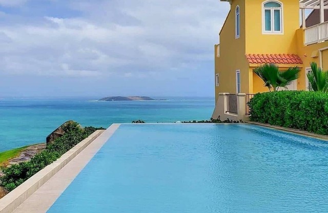 Stunning Resort Apartment at Las Casitas