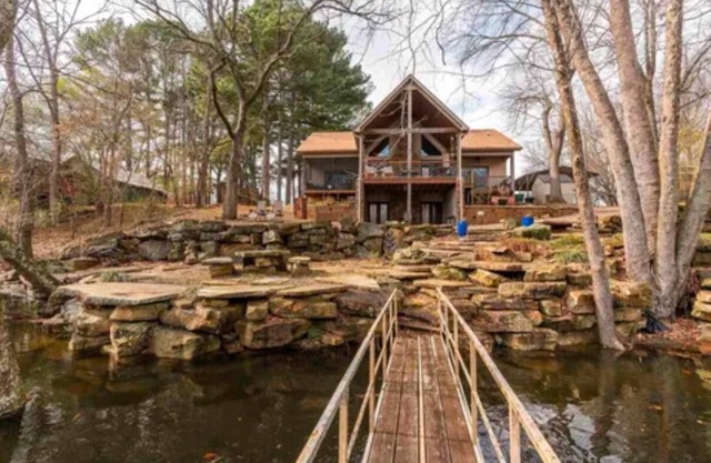 Stunning Riverfront Home Near Cow Shoals with Dock on the Little Red River!!!