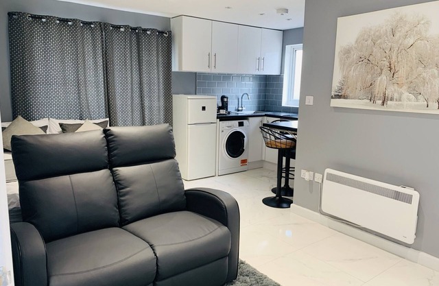 Stunning self contained studio