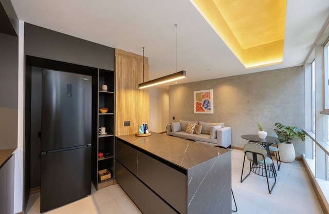 Stunning & Stylish apt with Jacuzzi & A/C in El Poblado