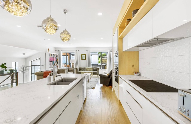 Stunning Taka Retreat nr Beach-Netflix