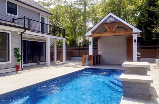 Stunning Tisbury Retreat with Pool