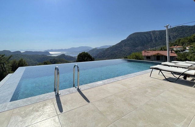 Stunning View 4 Bedroom Villa in Gokbel Dalyan