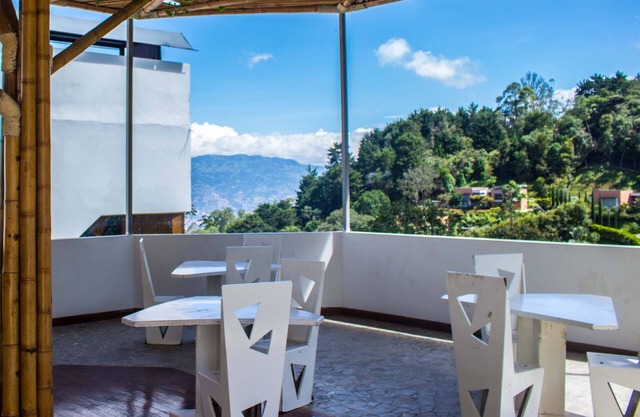 Impresionante vista en las colinas de Medellín, Icon House - Standard 1