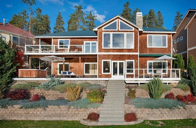 Impresionante vista / Waterfront Home en el lago Chelan